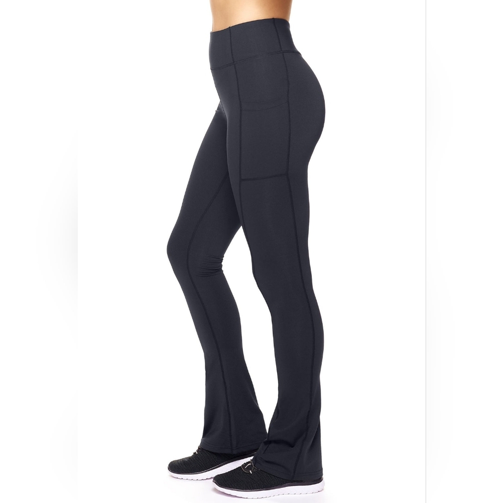 Expert Brand Black High-Waist Flare Leggings w/ Cell Pockets Size Medium